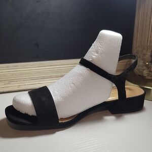 LC Lauren Conrad Black Women's Sandals